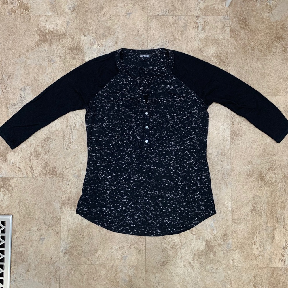 Black & White Speckled Half Sleeve Top Express